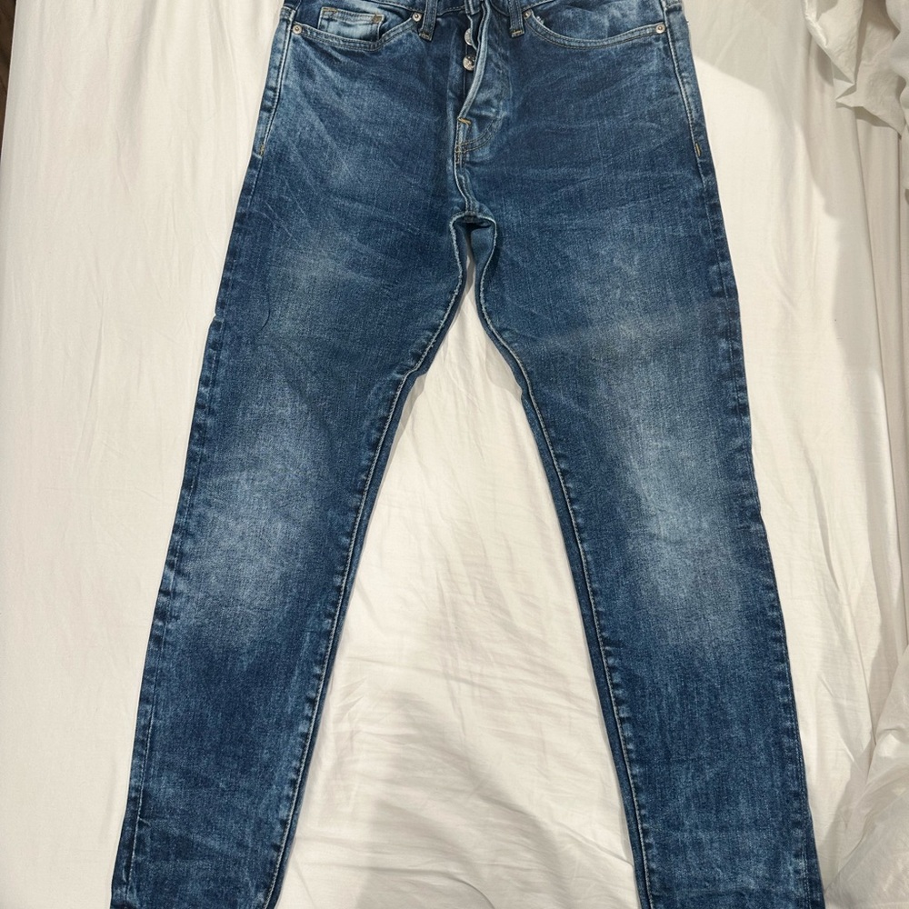 H&M slim low waist blue jeans in size 28/30